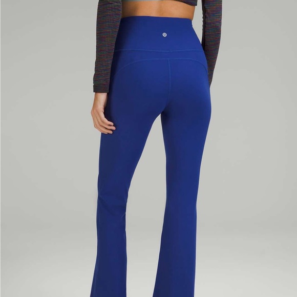 Lululemon Groove Super-High-Rise Flared Pant Nulu Psychic - Picture 2 of 6